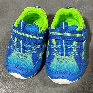 Baby stride rite shoe